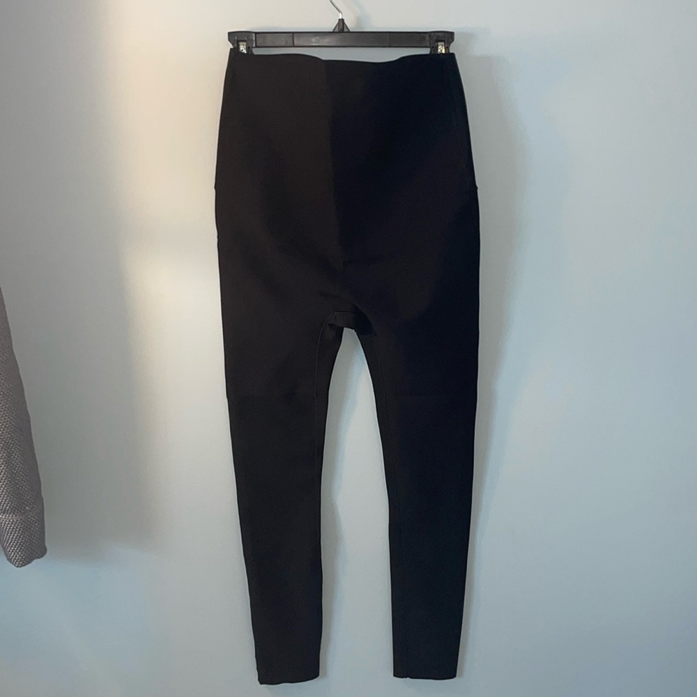 Glowe Maternity Legging - M - NWOT